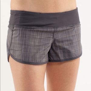 LULULEMON RUN:Speed Short Stripe Coal Pig Pink 6